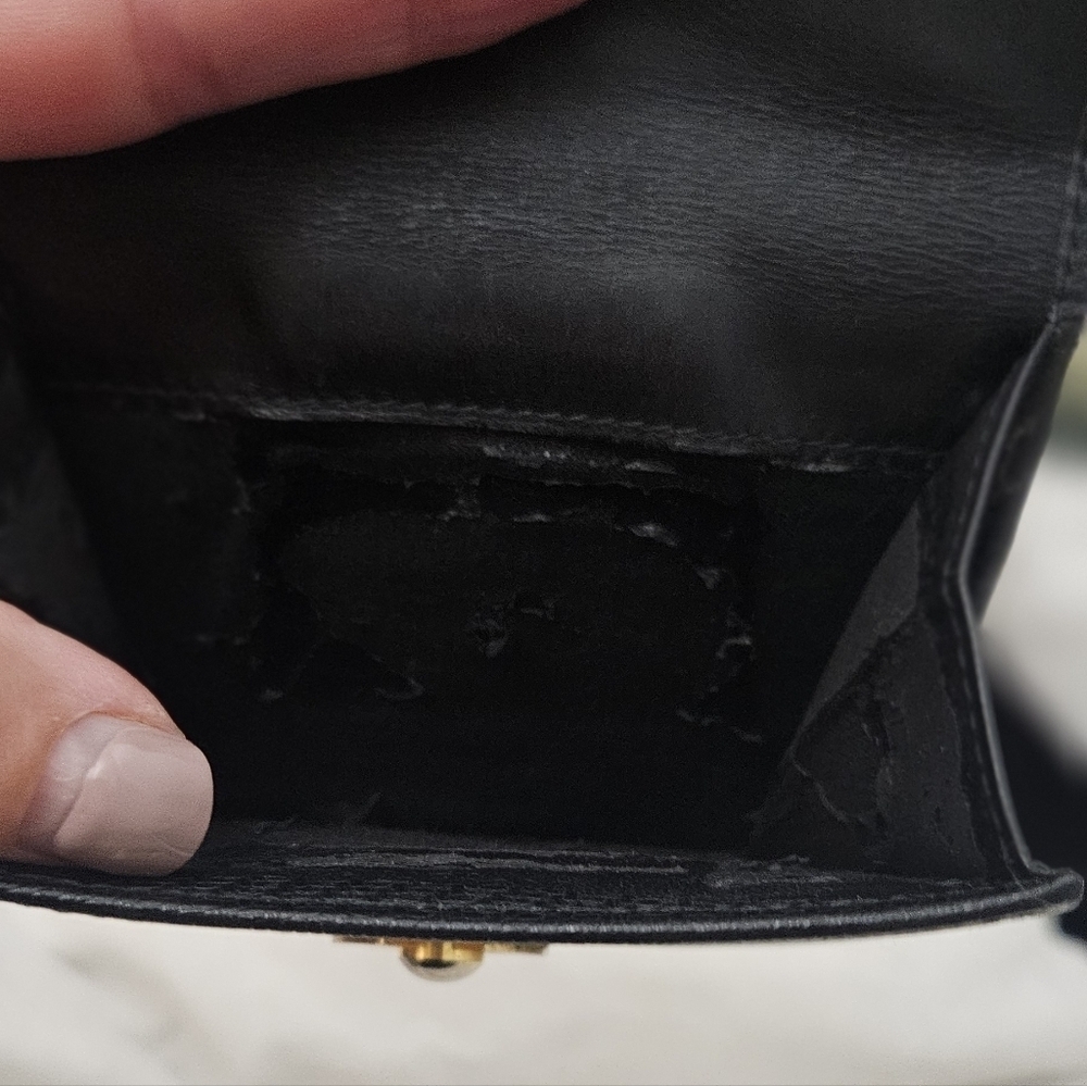 Vintage Salvatore Ferragamo Black Leather Bifold Wallet Coin Case c-22167  Flaw - Picture 5 of 8